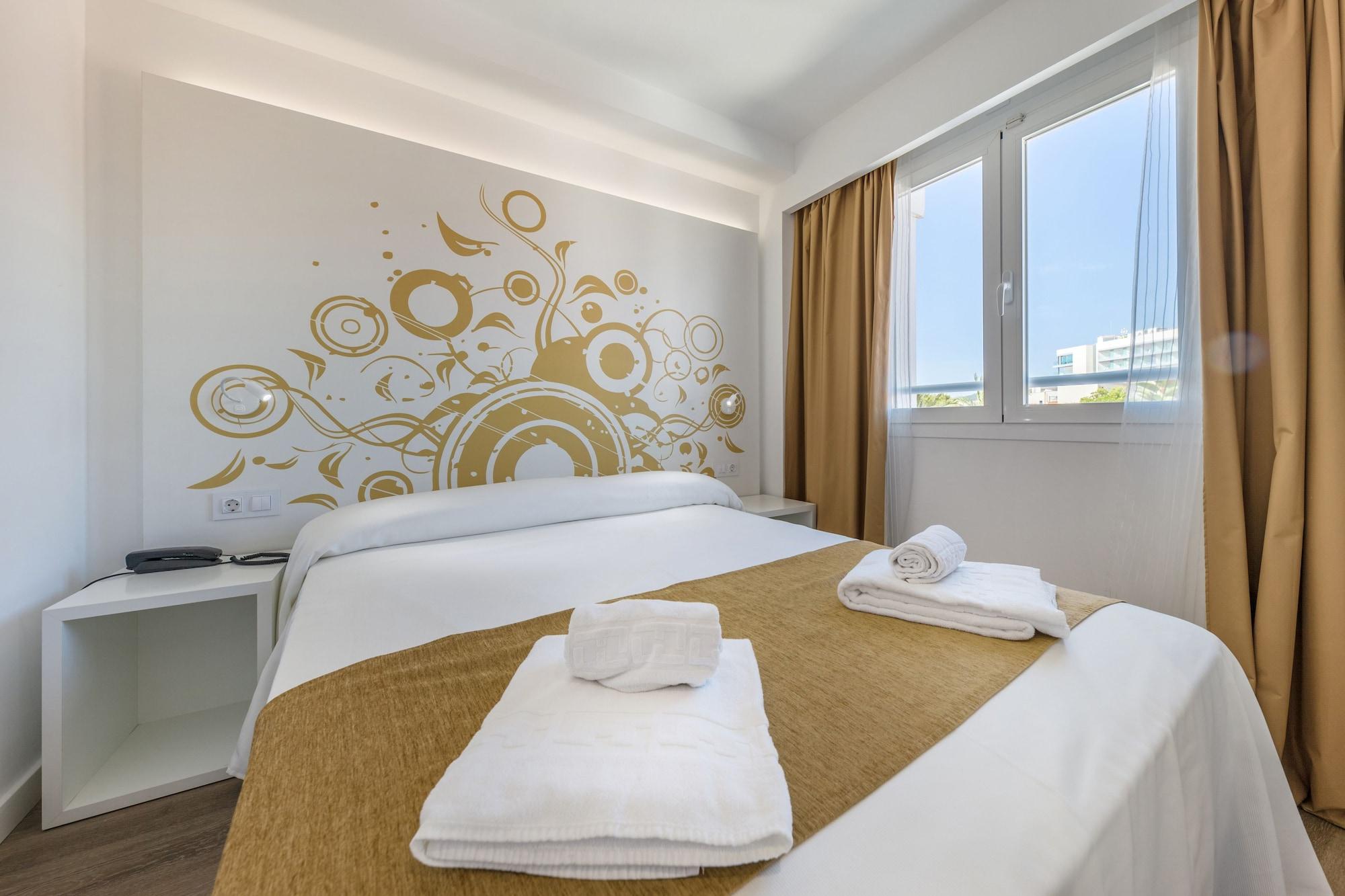 Welikehotel Triton Beach (Adults Only) 卡拉纳雅达 外观 照片